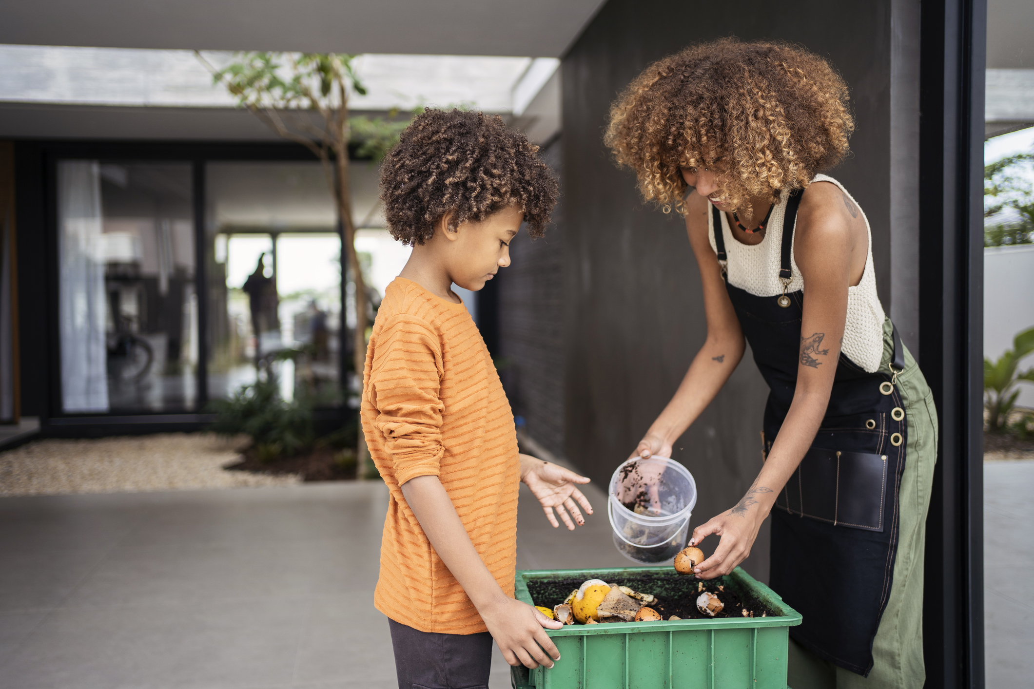 Composting to combat food waste: More on the environmental impact and helpful tips