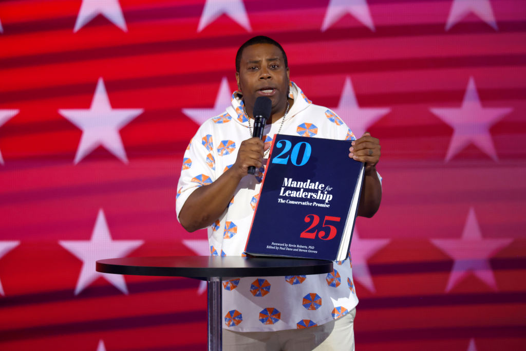 Kenan Thompson Warns Americans About Project 2025 At DNC