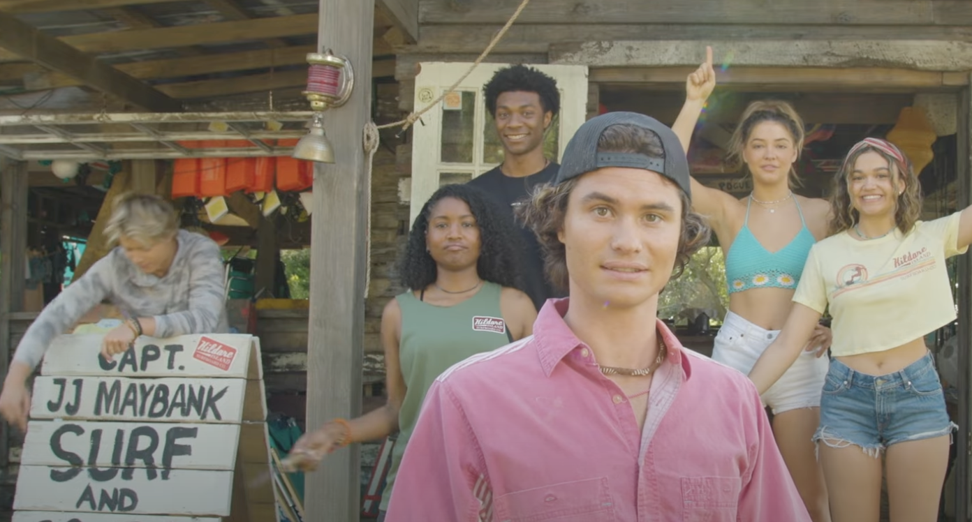 Netflix Confirms 'Outer Banks' Season 4's Fall Release With In-Show ...