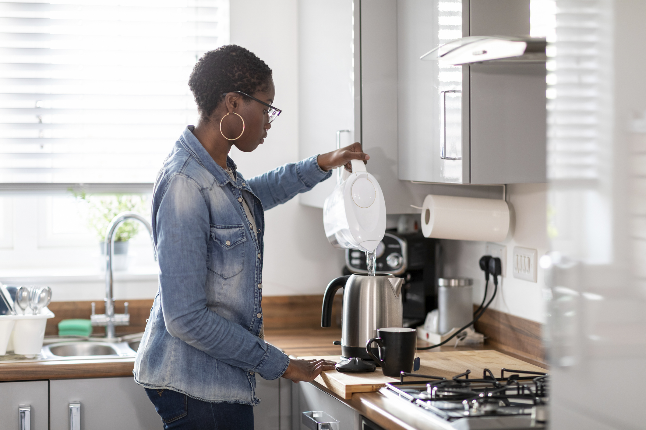 Water Filters And The Environment: What’s Best For Microplastics And Nanoplastics? | Photo: Getty Images