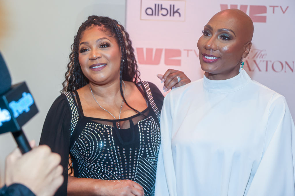 'The Braxtons': Towanda And Trina Braxton Refuse To Feel Shame About Their Grief Or Struggles