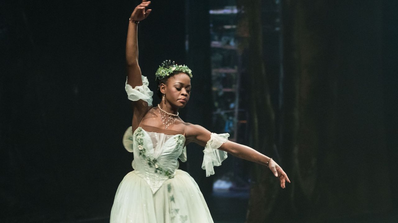 Michaela DePrince performs Giselle with the English National ballet at the Coliseum on January 13, 2017 in London | Photo: Ian Gavan/Getty Images