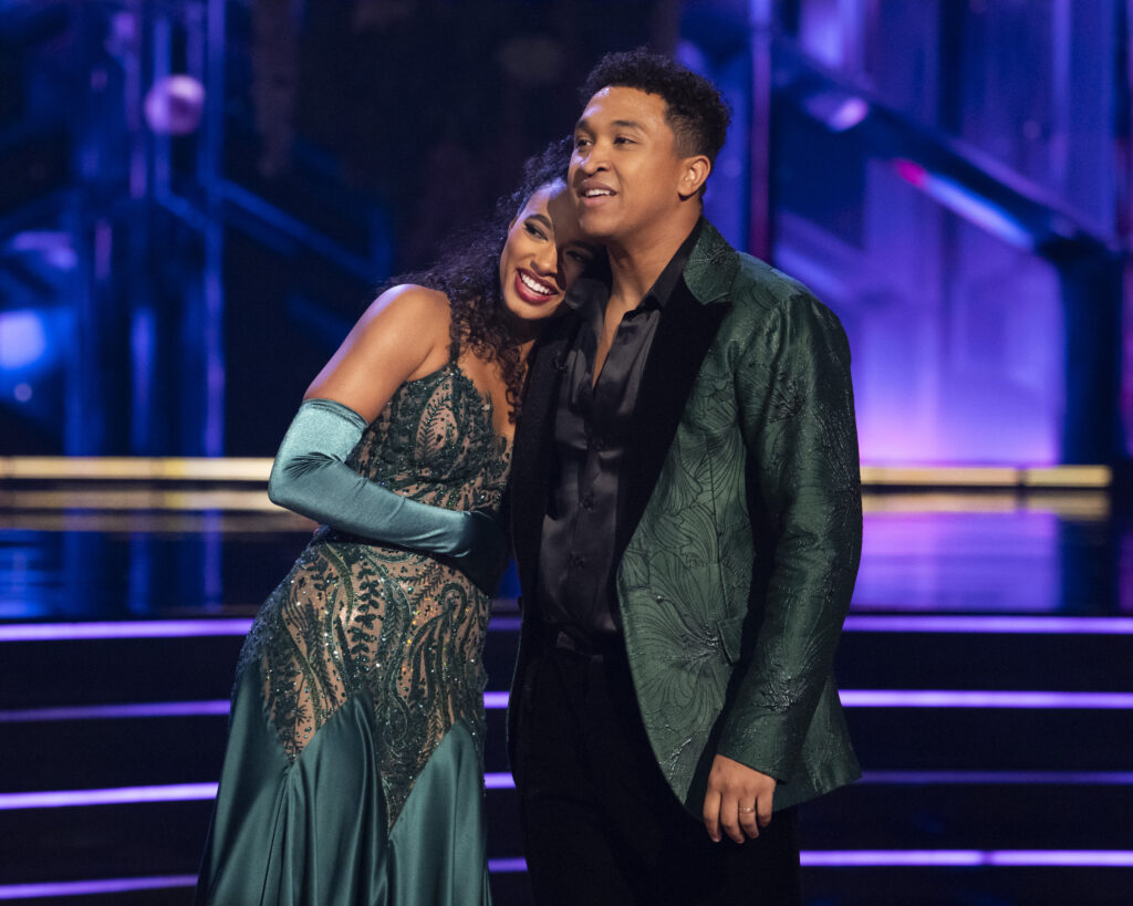 Chandler Kinney and Brandon Armstrong on 'DWTS'