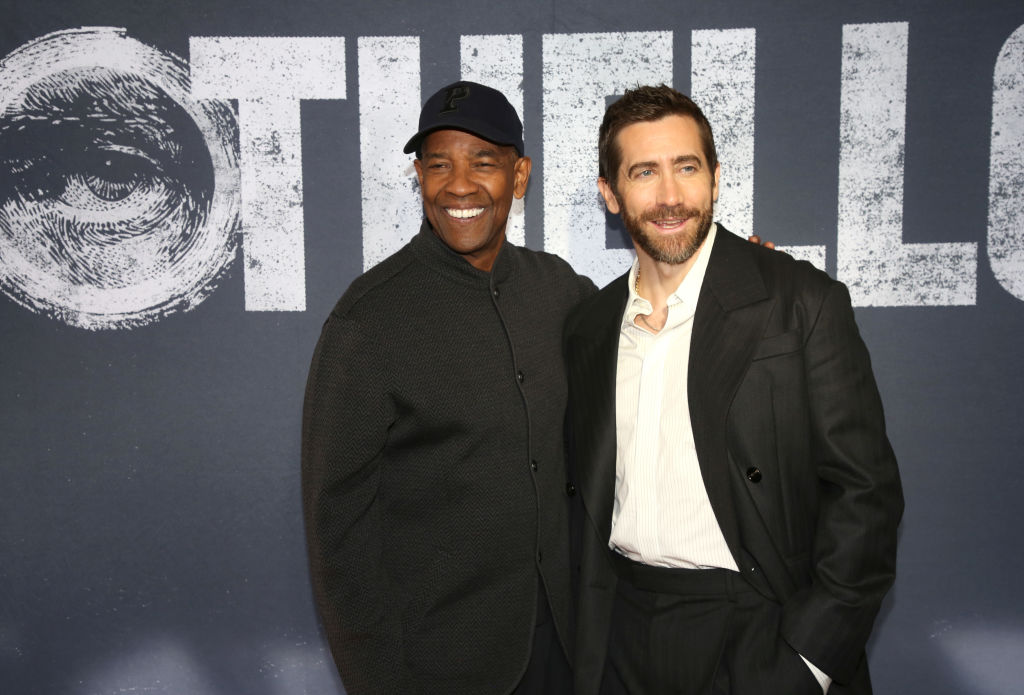 'Othello' Starring Denzel Washington And Jake Gyllenhaal  Breaks Record For Top-Grossing Play In Broadway History