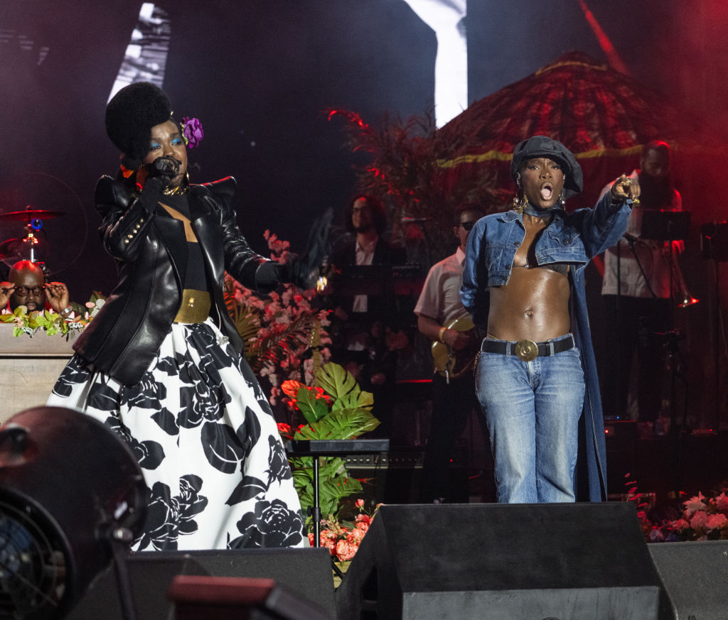 Lauryn Hill Passes The Torch To Doechii While Shining A Spotlight On Her Sons During Recent Performance