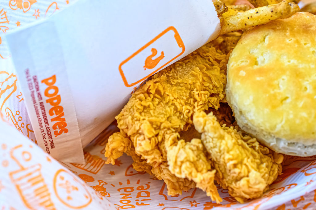 Popeyes Manager Shot Coworker Over Burnt Biscuits, Charlotte Police Say
