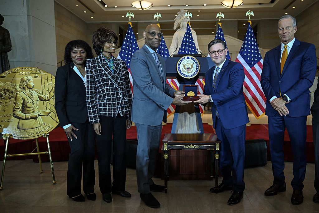'Six Triple Eight' Members Honored With Congressional Gold Medal