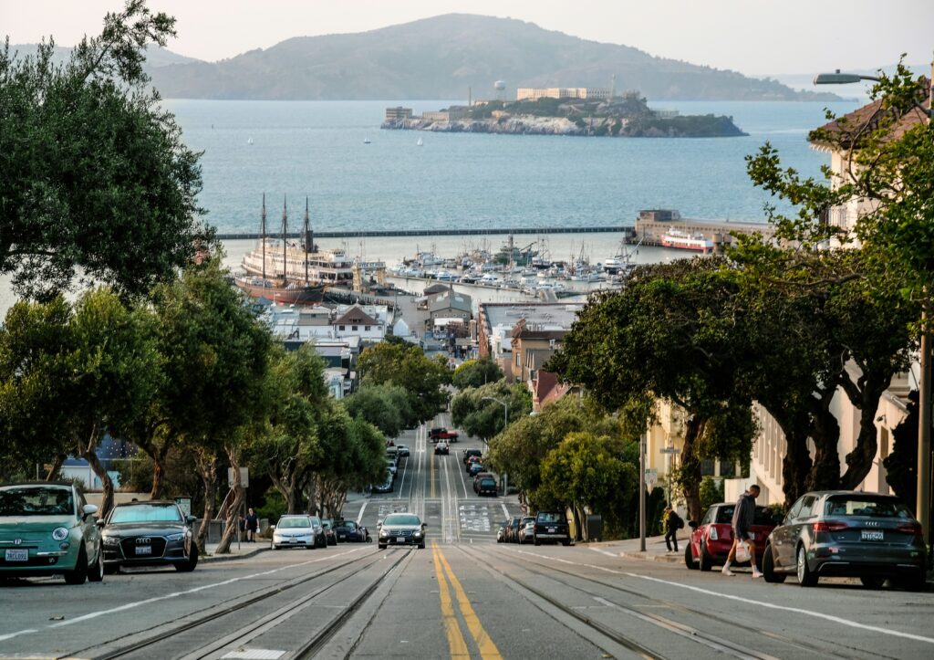 A road in San Francisco overlooking Alcatraz prison