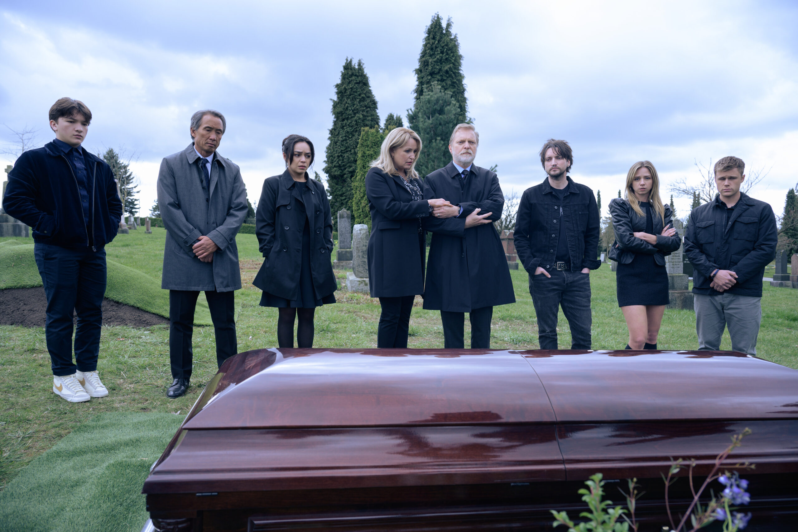 'Final Destination Bloodlines' Cast, Directors On Family's Battle Against Death: 'Stakes Go Up Really Fast'