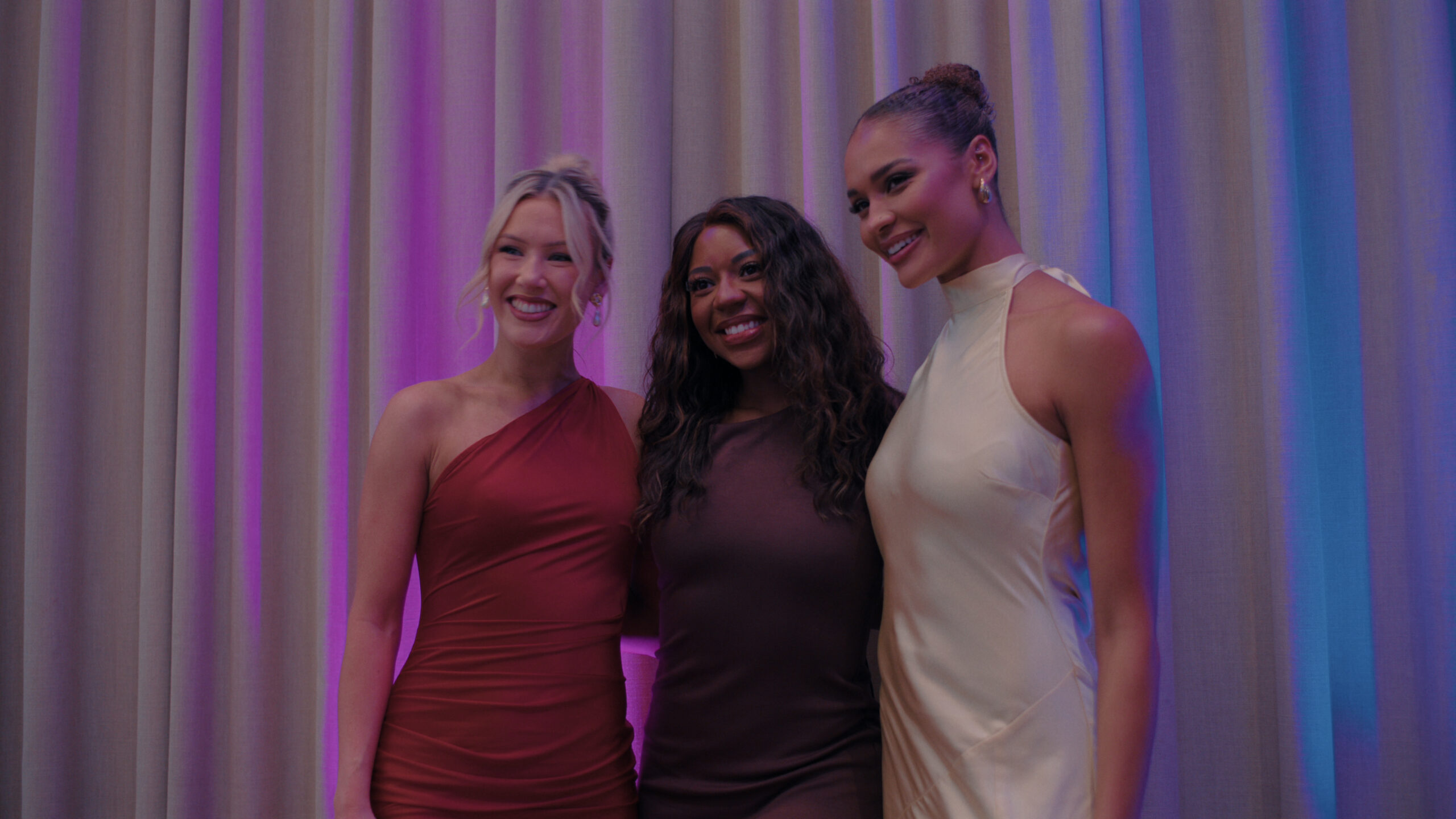 Dallas Cowboys Cheerleaders Jada Mclean And Armani Latimer Are Redefining Beauty And Worth On Netflix’s 'America’s Sweethearts'