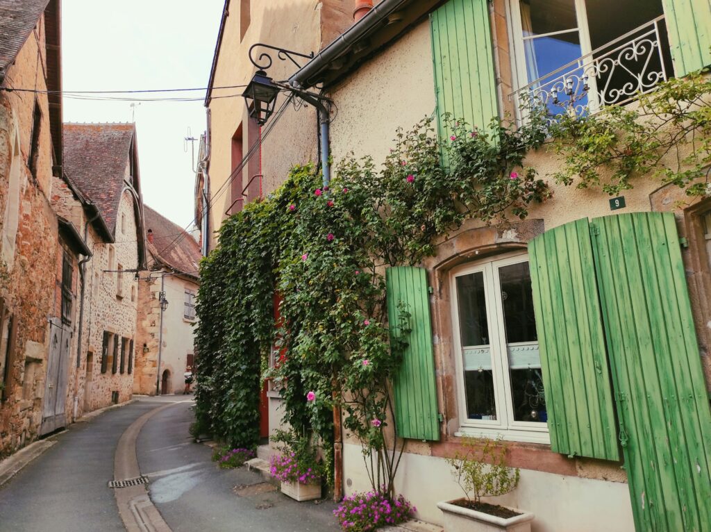 ’Heads of State’ was partially filmed in France.