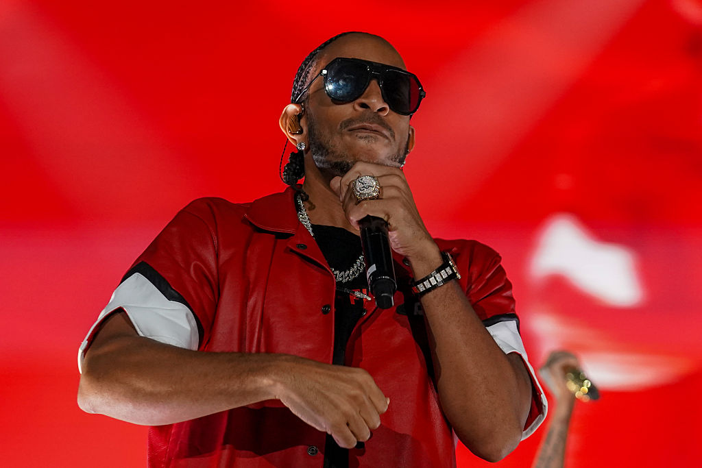 Everything To Know About The Jazz In The Gardens Music Festival 2026