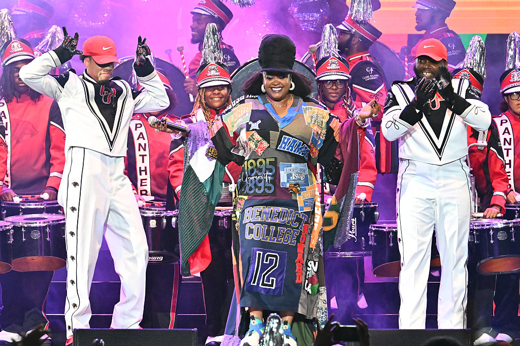 Jill Scott Celebrates HBCU Culture With Upcycled Look At HBCU Aware Fest